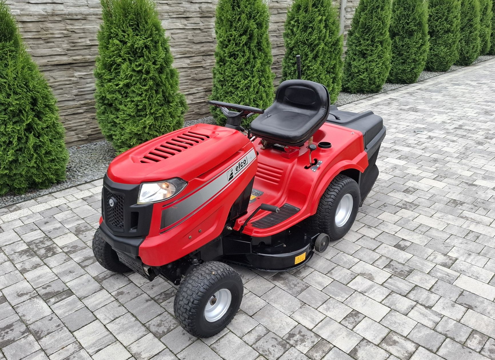 Traktorek Kosiarka EFCO Kommand 92/13.5T Oleo-Mac MTD Briggs&Stratton