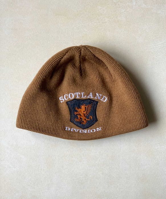 Теплая коричневая детская шапка Scotland division