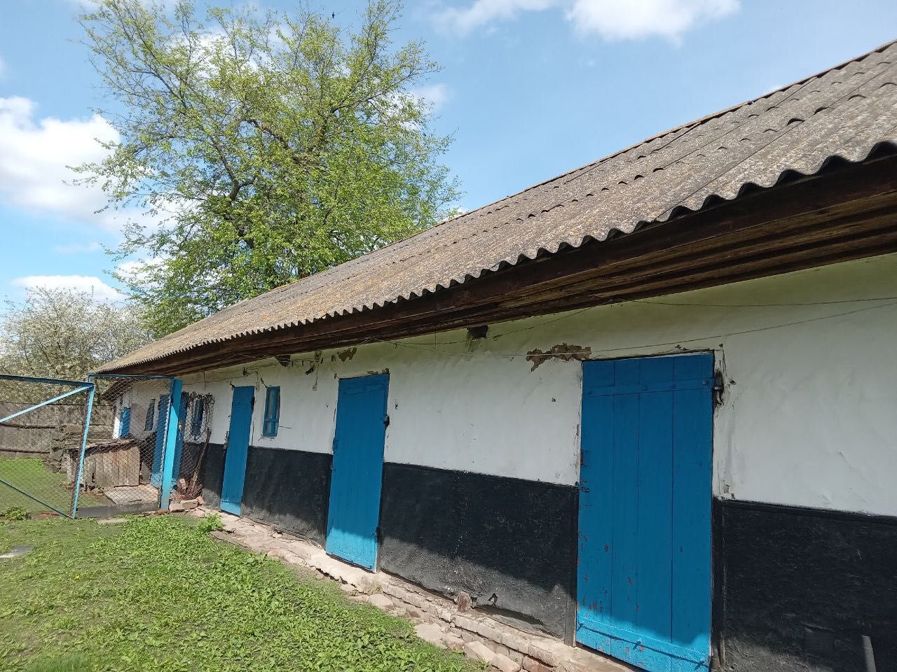Продається цегляний будинок в селі Козацьке