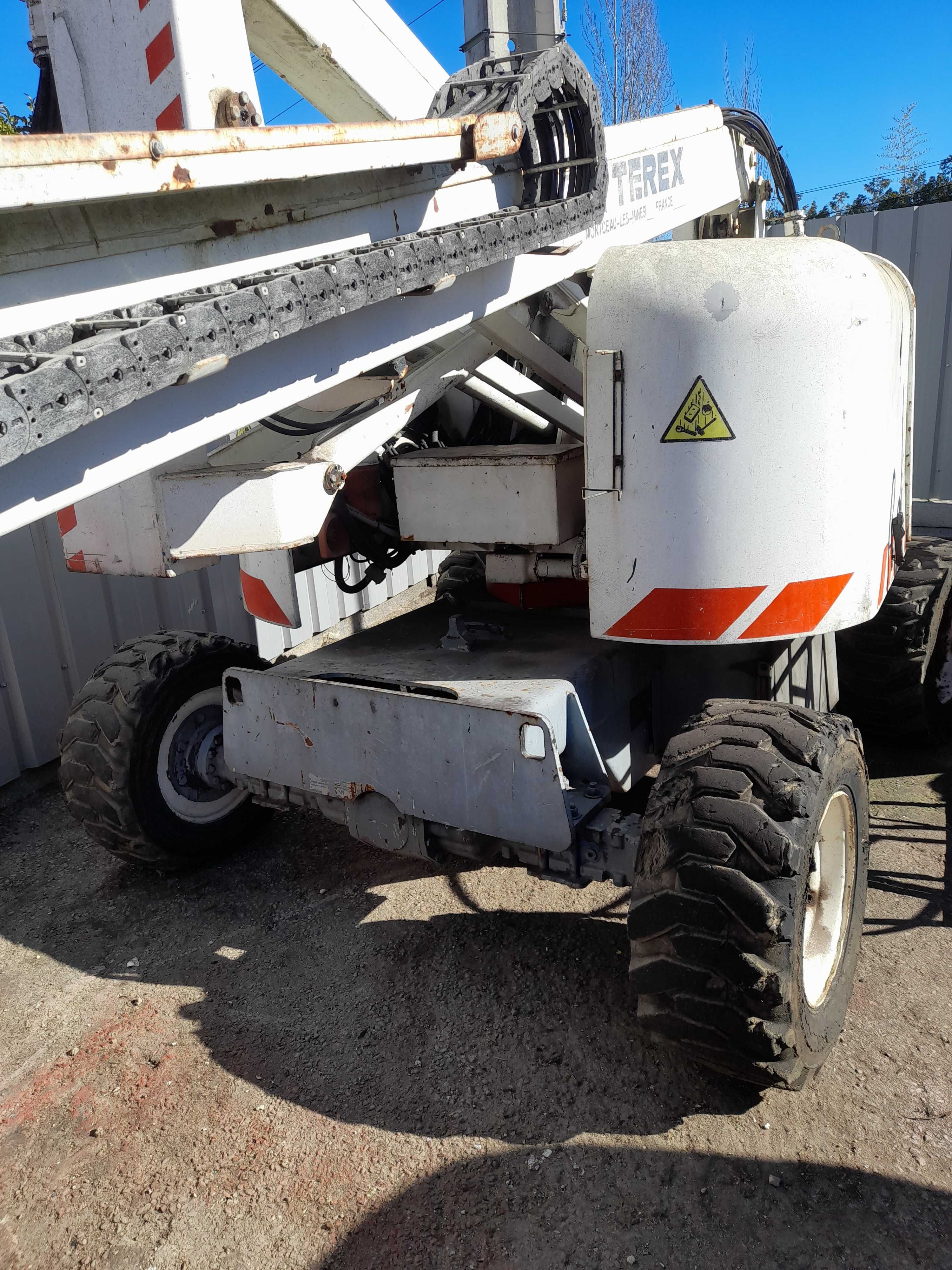 Plataforma Terex - 17Mt