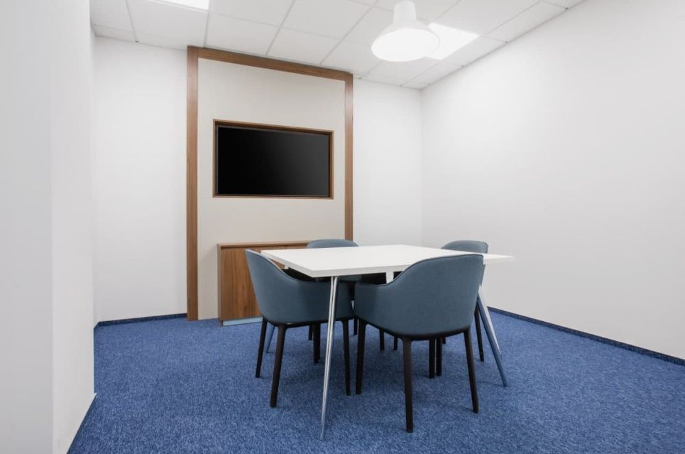 Wynajem biura w Warszawie:Pełni powierzchnia biurowa w Regus Grójecka