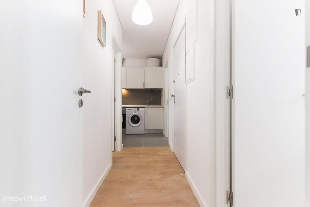 Quarto - localizado em Alameda Lisbon