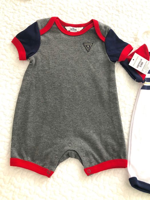 Guess komplet spioszkow od 3- 6 miesiecy
