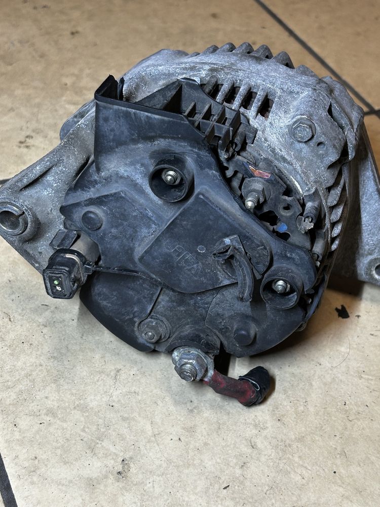 Alternator Renault clio 1.4