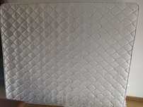 Colchão de cama de casal