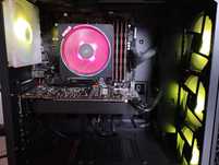 Komputer Gamingowy AMD Ryzen 7 3700X 8-Core Processor