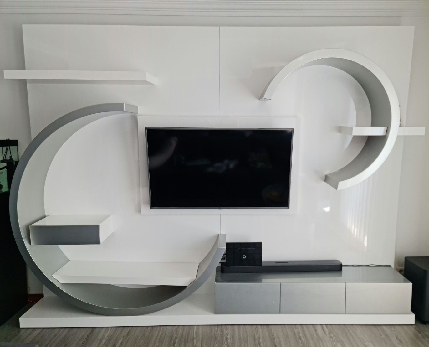 Movel tv em bom estado
