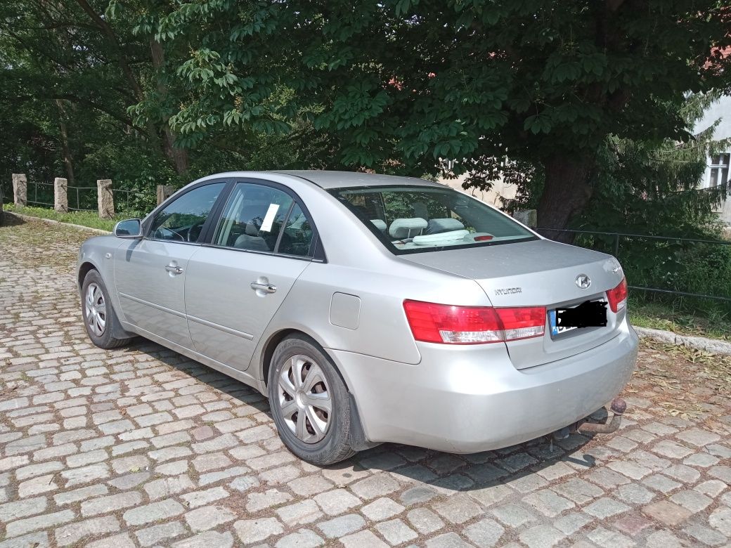 Hyundai Sonata 2,4