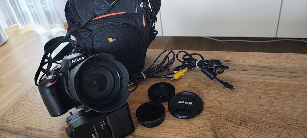 Nikon D5100 + obiektyw Nikorr + statyw