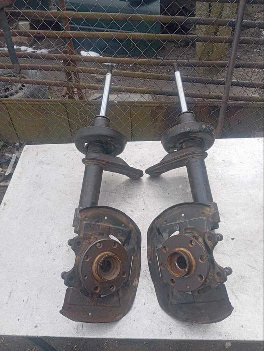 Колінвал Опель кадет Corsa ascona 1.3, 1.4 коліно Opel gm 90156520