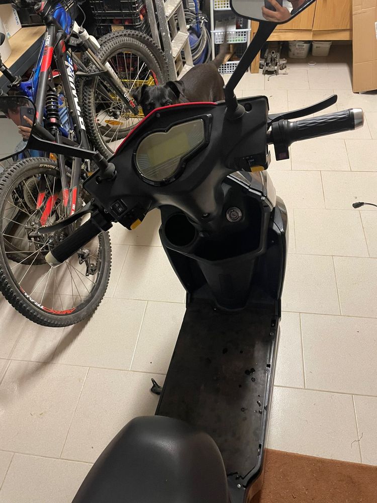 Scooter eletrica Guewer