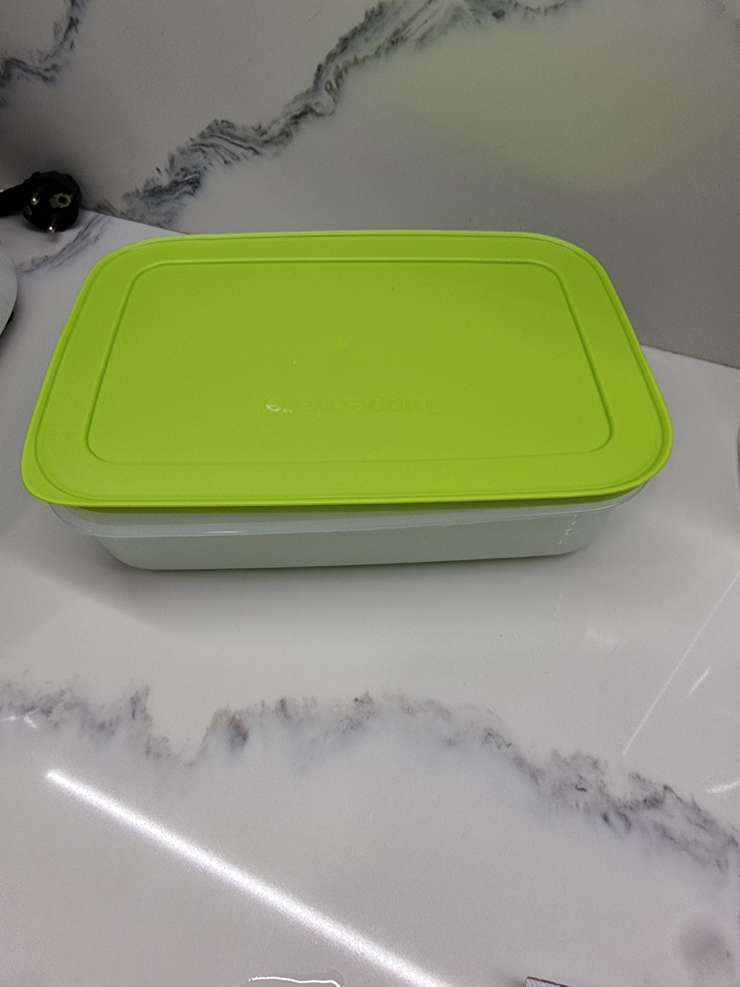 Congelação tupperware  disponíveis  1 litroo