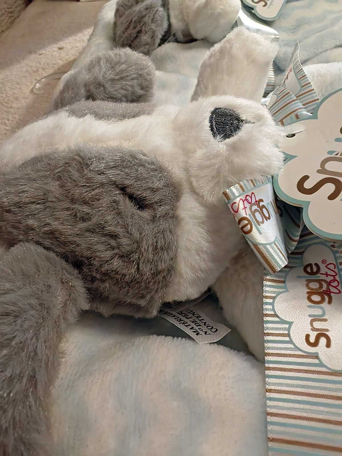 Koc, kocyk dla dziecka z przytulanką Snuggle Tots