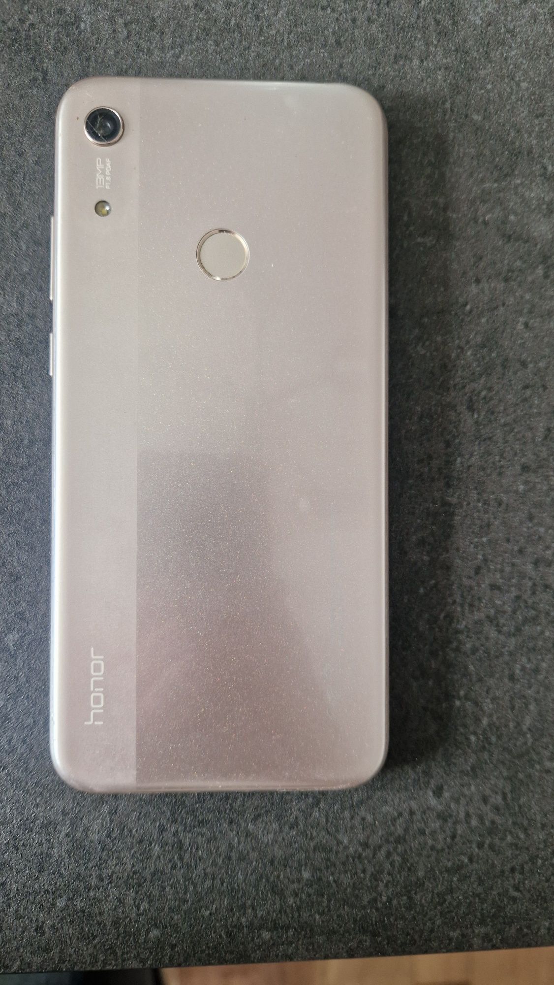 Huawei  Honor 8A