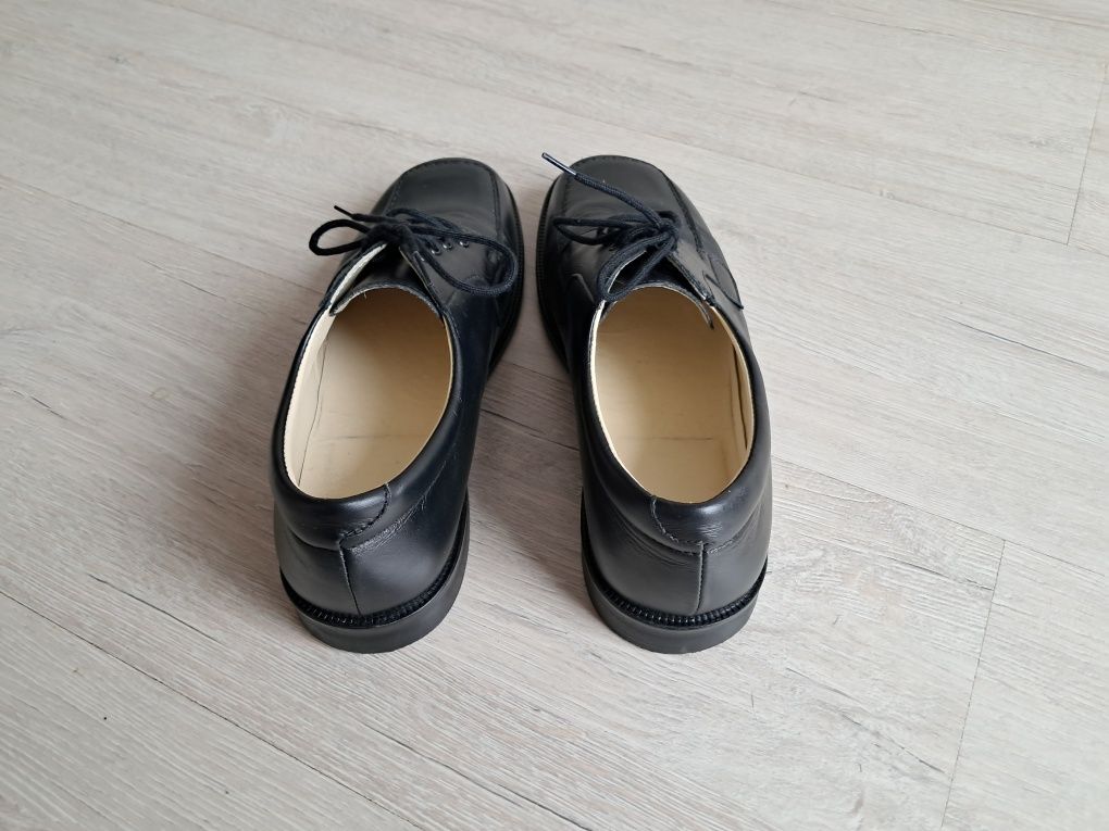 Buty skórzane chłopięce