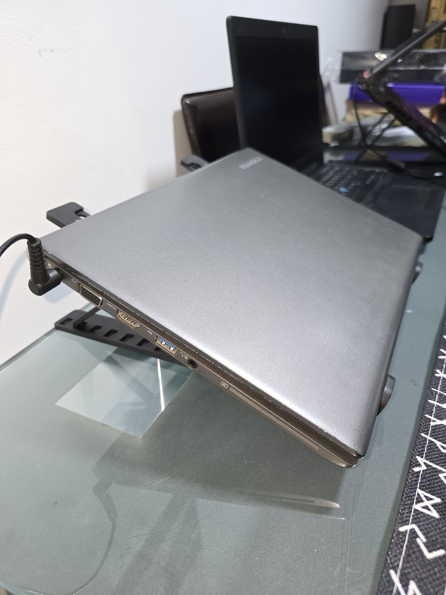 Portátil toshiba protege i7 5500 Z30-B 16Gb ram