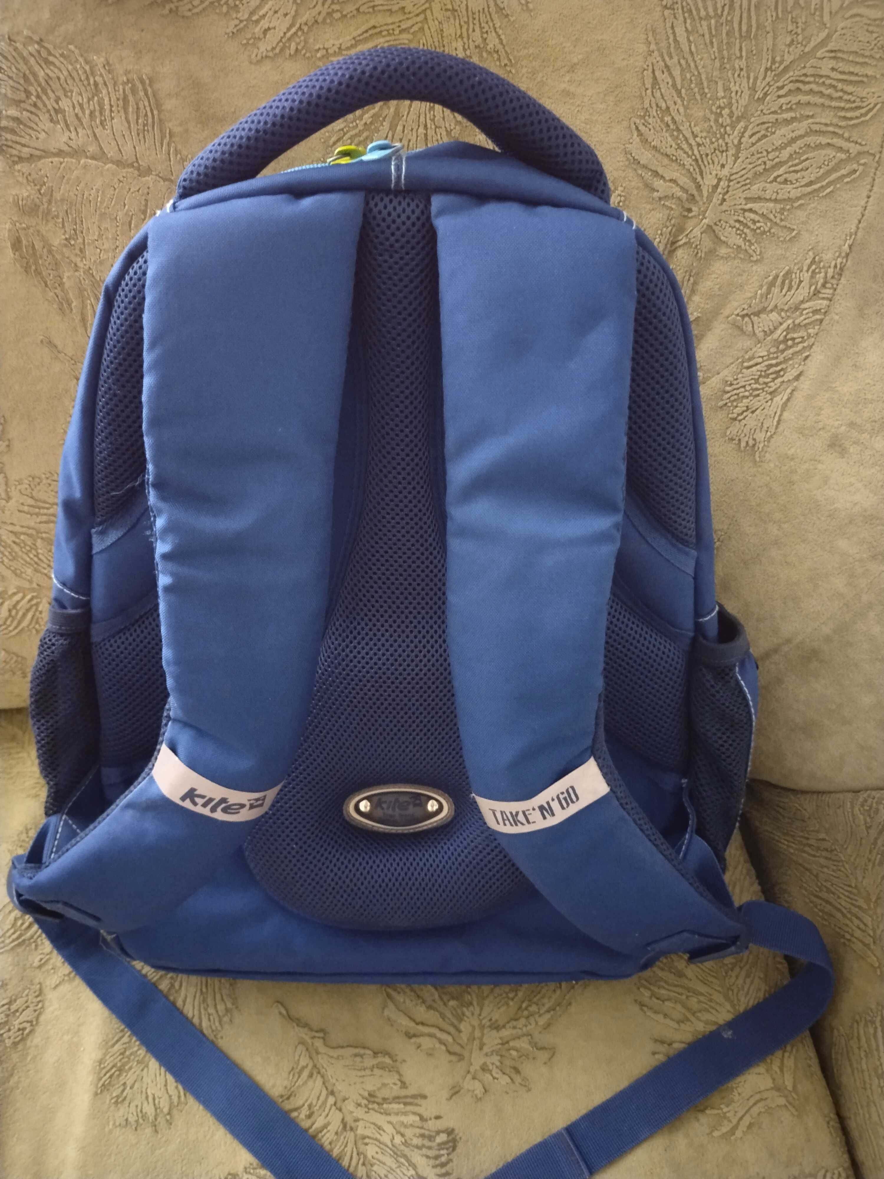 Шкільний рюкзак Kite + пенал у подарунок.