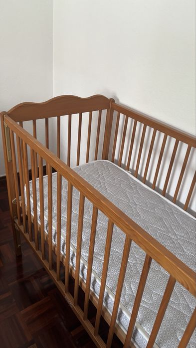 Cama bebe c/ COLCHAO