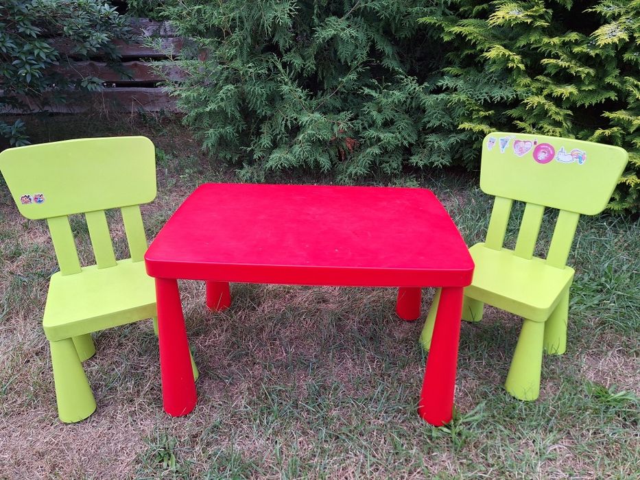 Stolik krzesełko krzeselka zestaw plastikowy Ikea