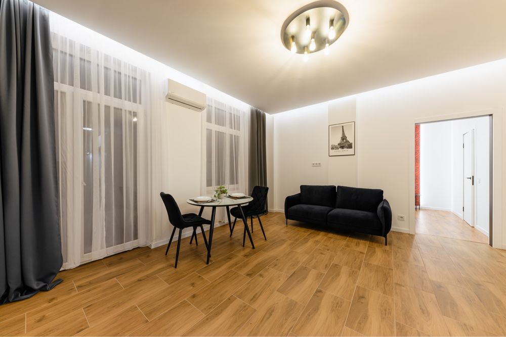 Апартаменти/квартира подобово в центрі міста - 9