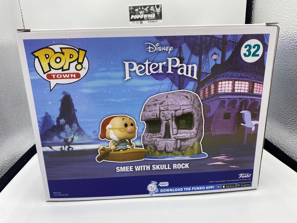 Funko Pop Smee with skull rock