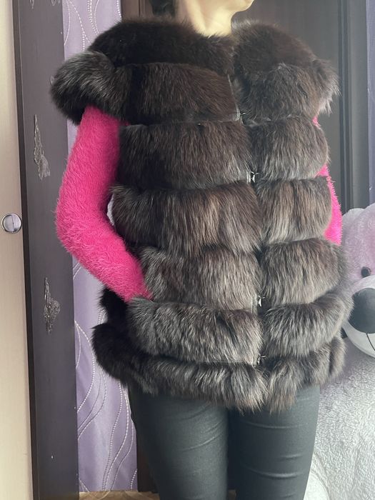 Женская меховая жилетка (песец)
