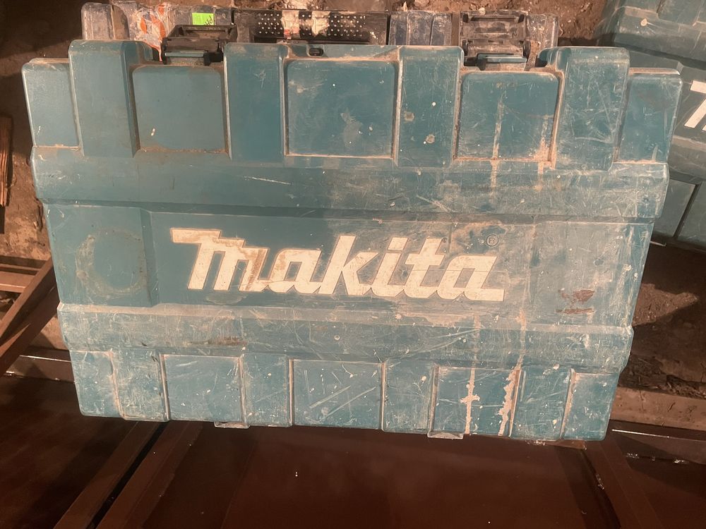Продам отбойные молотки