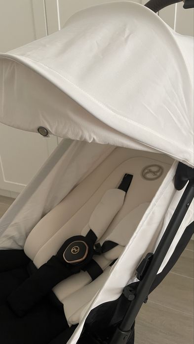 Прогулянкова коляска Cybex Coya White Rose Gold