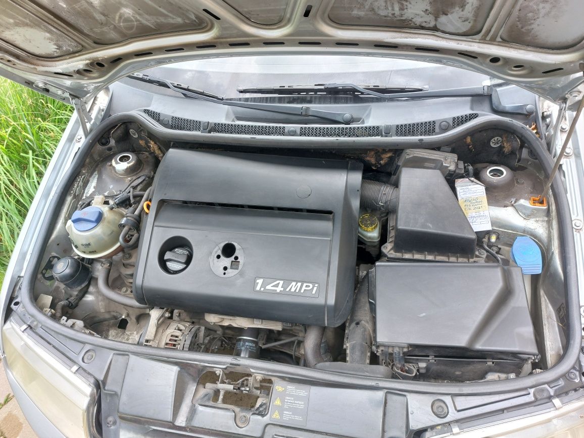 Fabia1.4MPI2002b.kli.2250zl