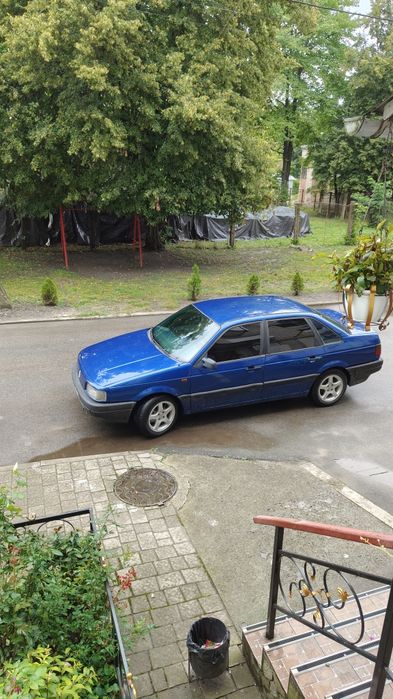Продам пасат б 3 Срочно!