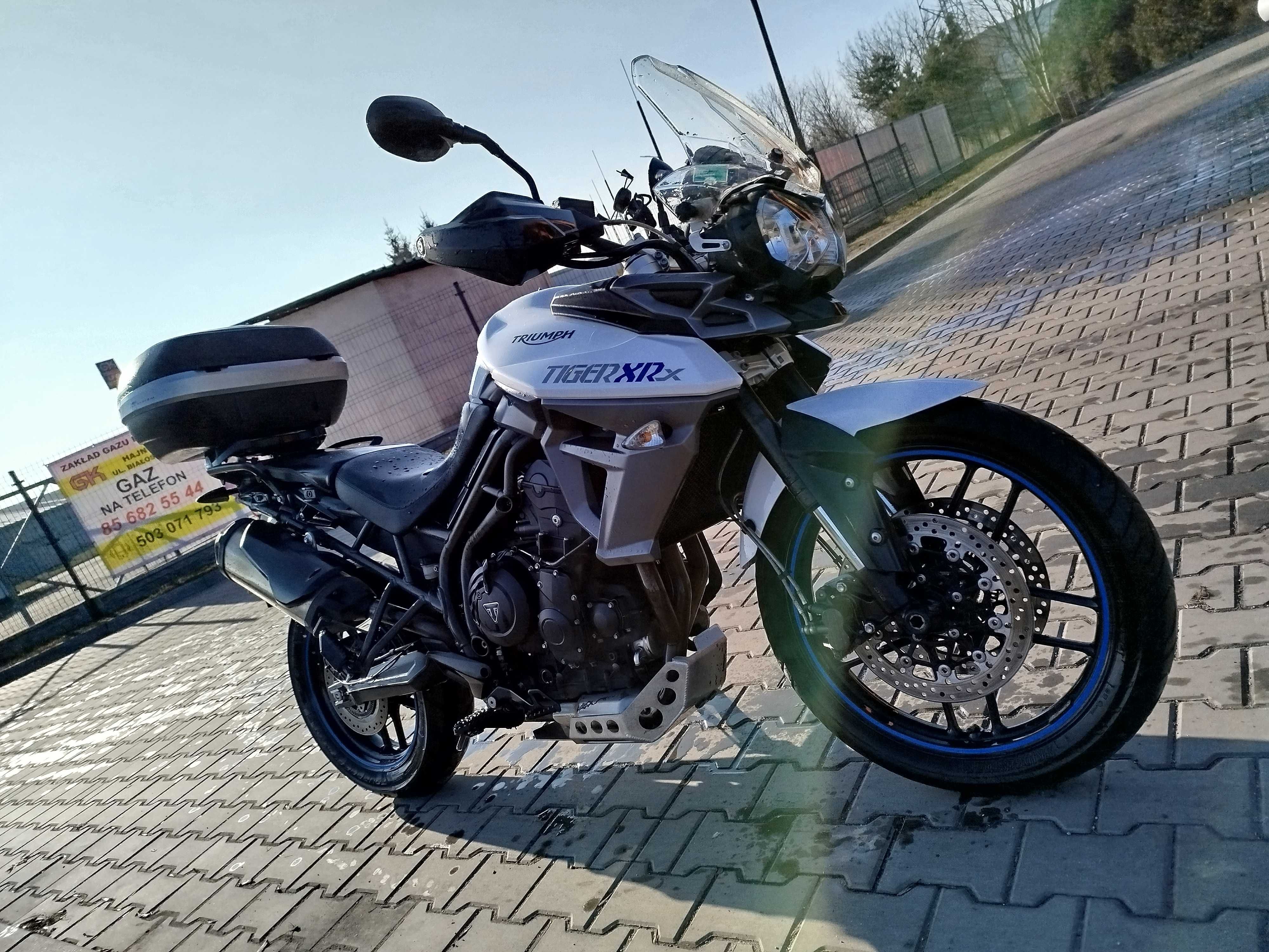 TRIUMPH TIGER  XRx 800 ABS, rok 2015