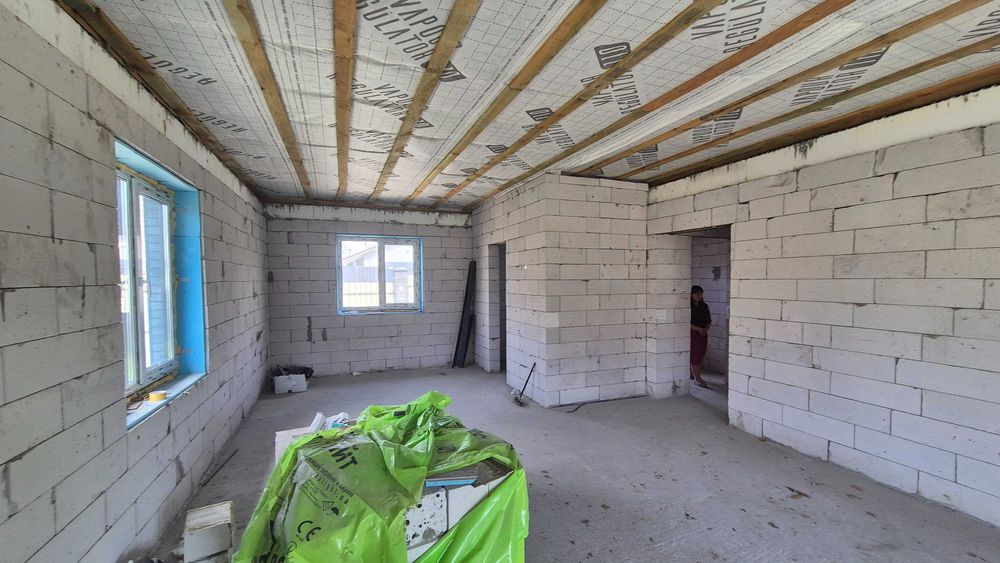 Одноповерховий будинок у Бучі з терасою та ділянкою 6 соток