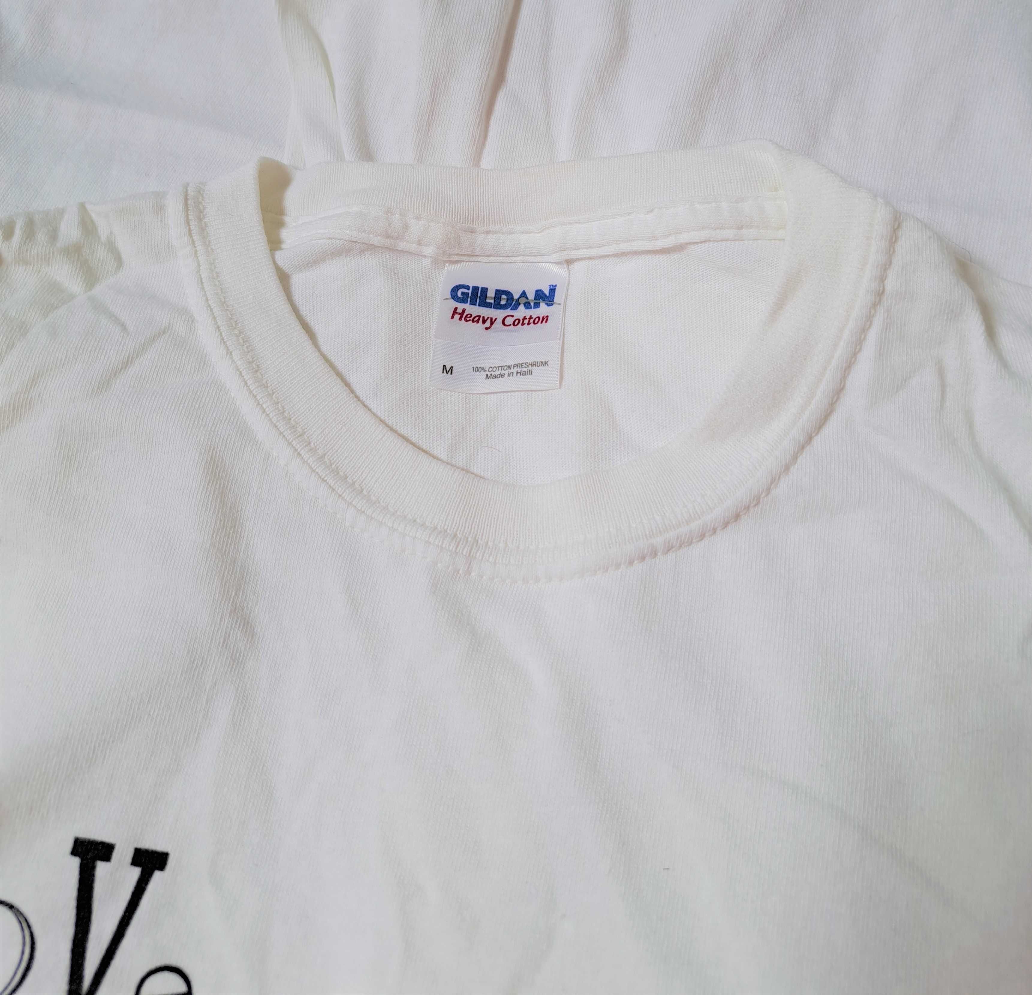 Damski biały tshirt firmy Gildan z nadrukiem Lesbian , rozmiar M