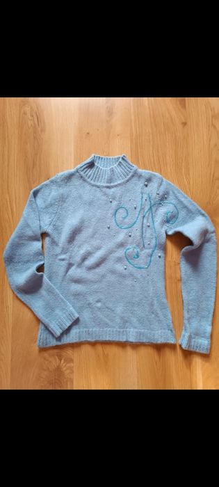 Светр жіночий блакитний