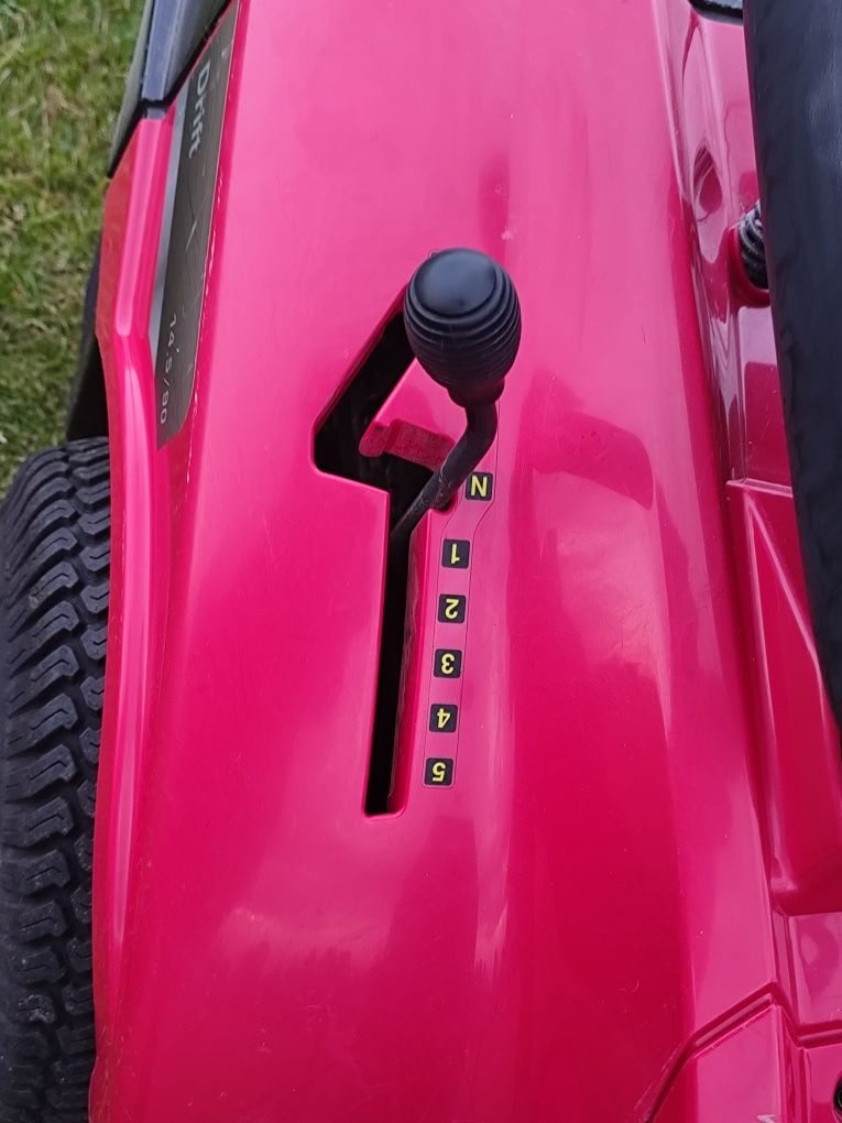 Traktorek kosiarka SENTAR 14, 5HP bez wkładu