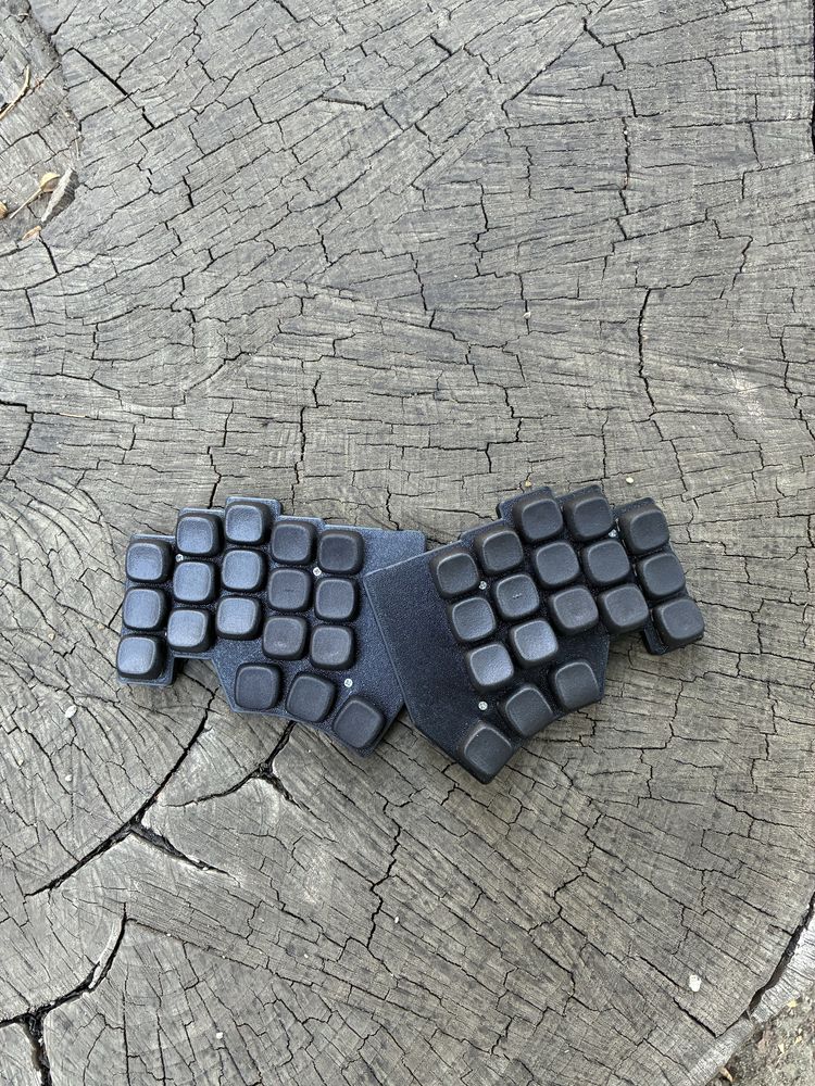 Бездротова спліт-клавіатура Ergonaut One S