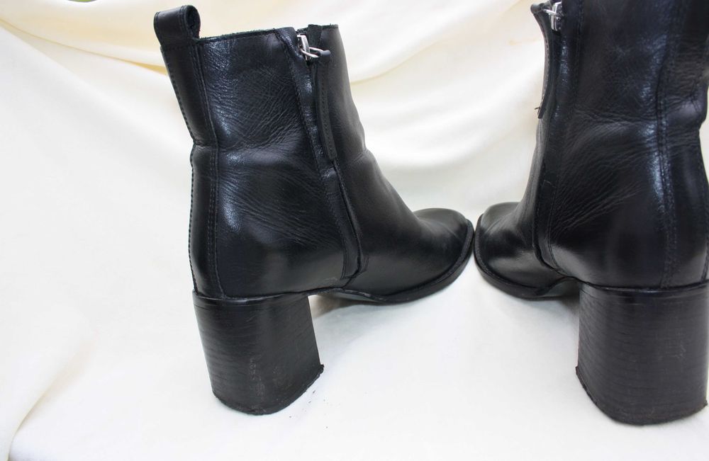 Damskie botki Zara