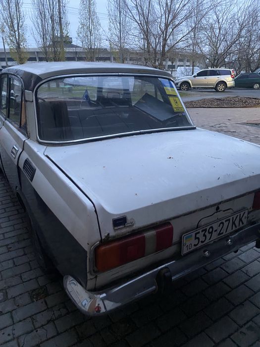 Москвич АЗЛК 2140