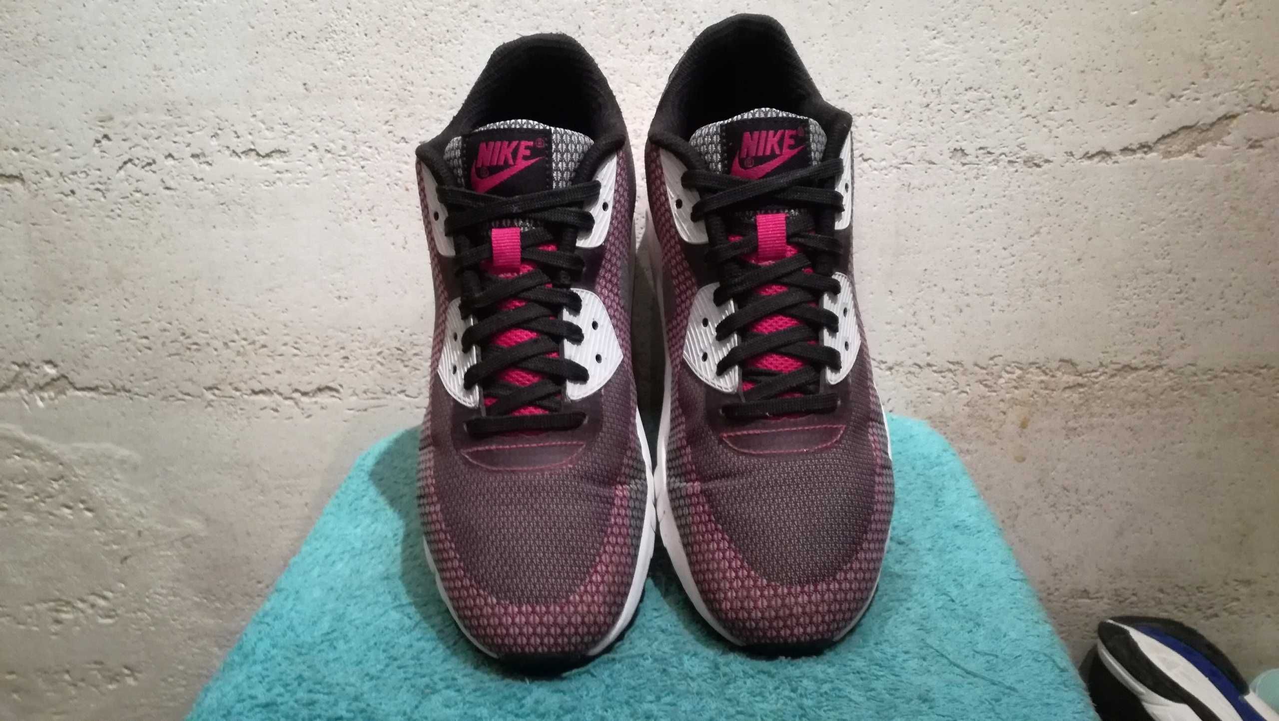 NIKE AIR MAX 90 JACQUARD r.40 czarno-czerwone stan bardzo dobry