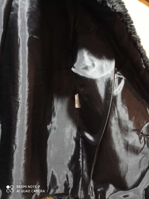 Casaco de pêlo preto M
