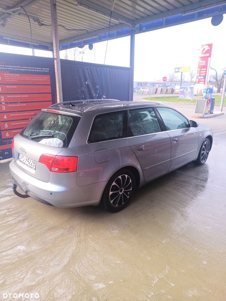 Audi A4 2.0 TDI 140 km