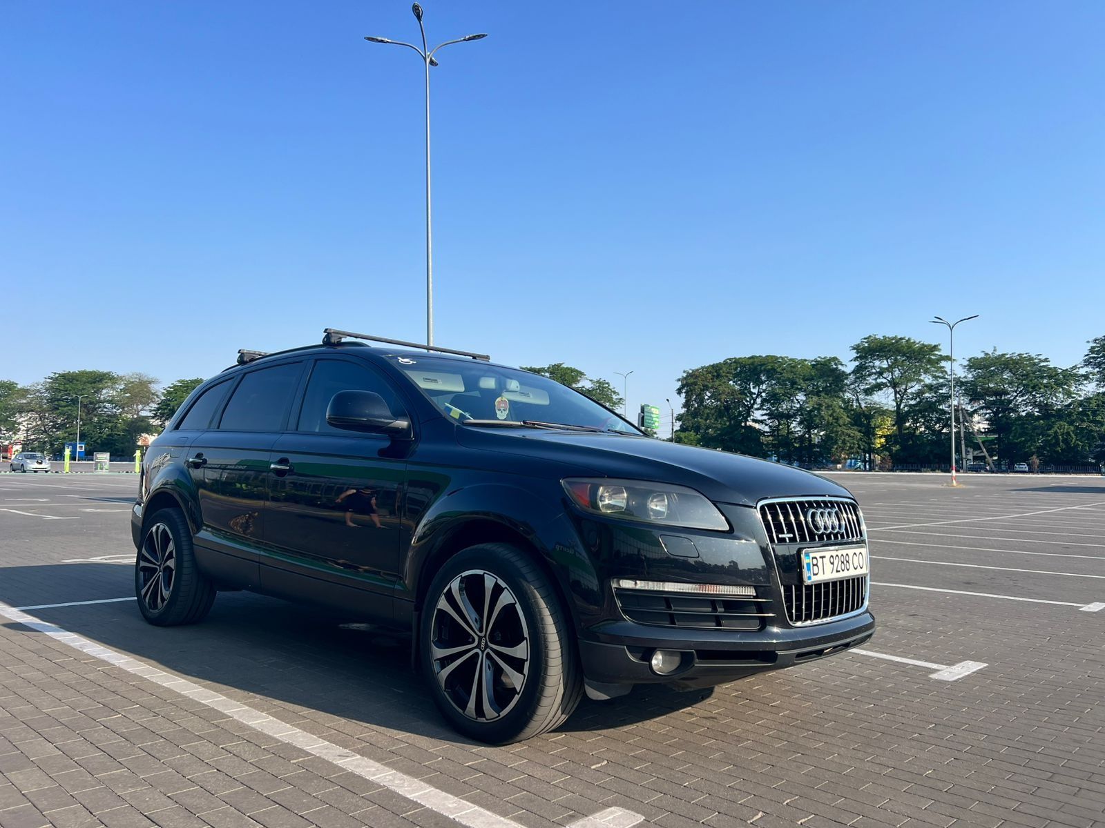 Продам Ауді Q7 без пневми