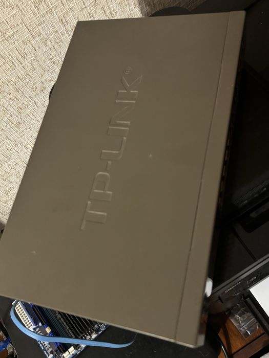 мережевий комутатор (світч) TP-Link TL-SG1024D — 24-портовий