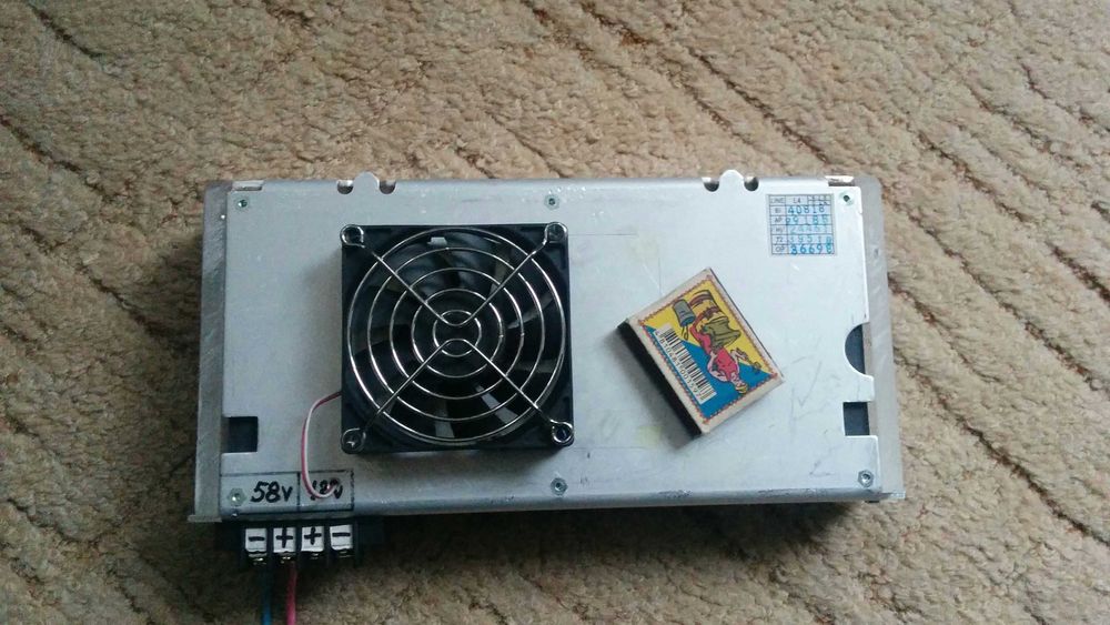 Блоки живлення, зарядне 42-61 В стаб струму 8А