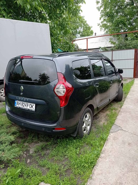 Пассажирские перевозки с багажом, быт техника.Такси по городу