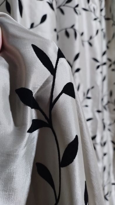 Тесьма+кольца+крючки.штора. портьера.плотная.качественная..235х160