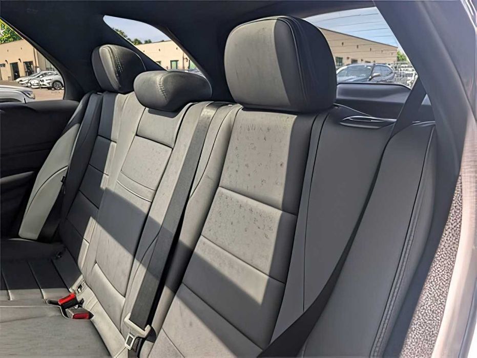 Mercedes-Benz GLE      2022