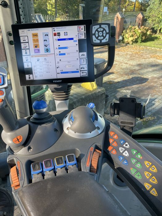 Fendt Vario 724 Profi plus Rok 2015 ciągnik Moc 240 KM