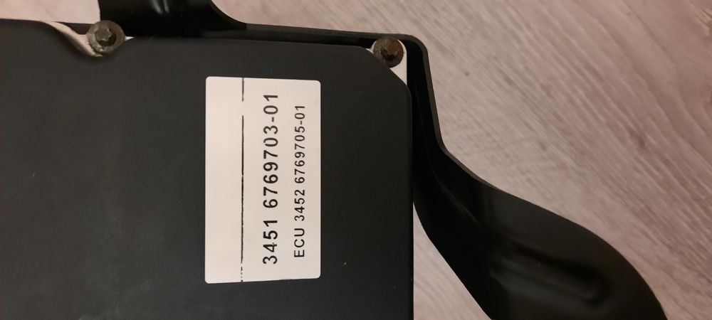 Пропоную Блок ABS на BMW E60, E61