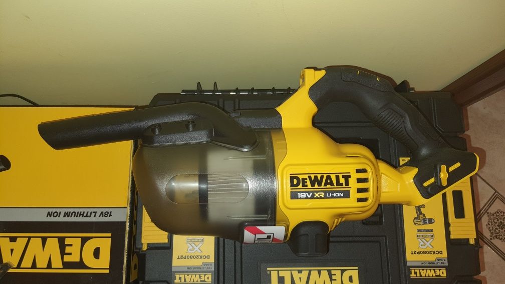 ОРИГІНАЛ Продам набір професійного інструменту DeWalt (б/в)